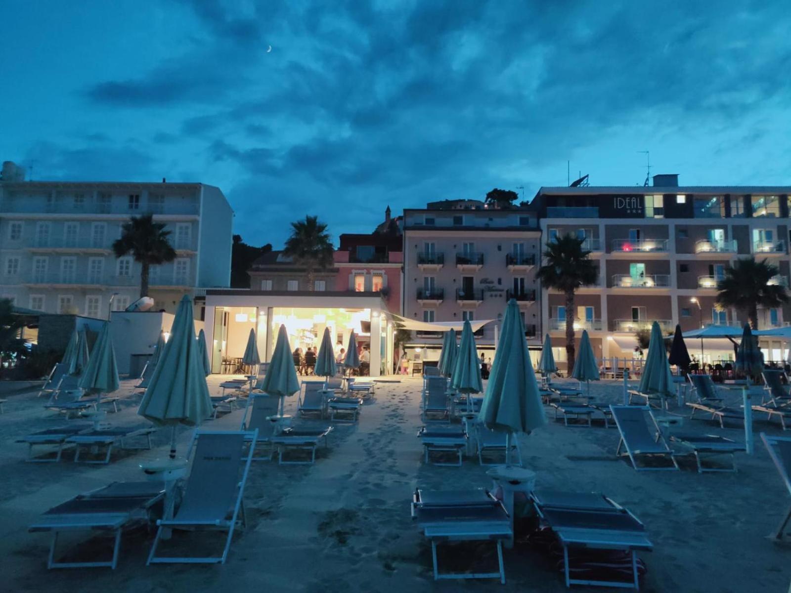 Hotel Baia Marina คูปรา มาริตติมา ภายนอก รูปภาพ