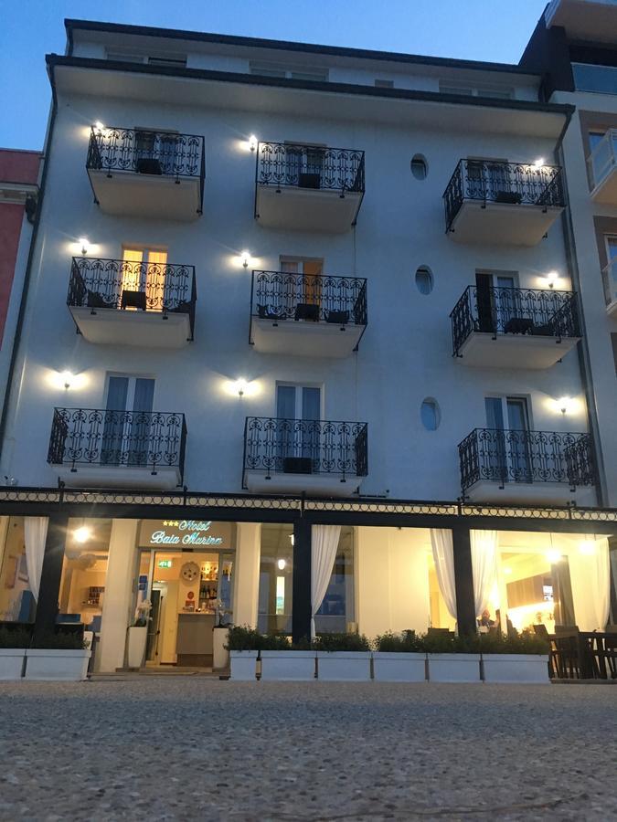 Hotel Baia Marina คูปรา มาริตติมา ภายนอก รูปภาพ